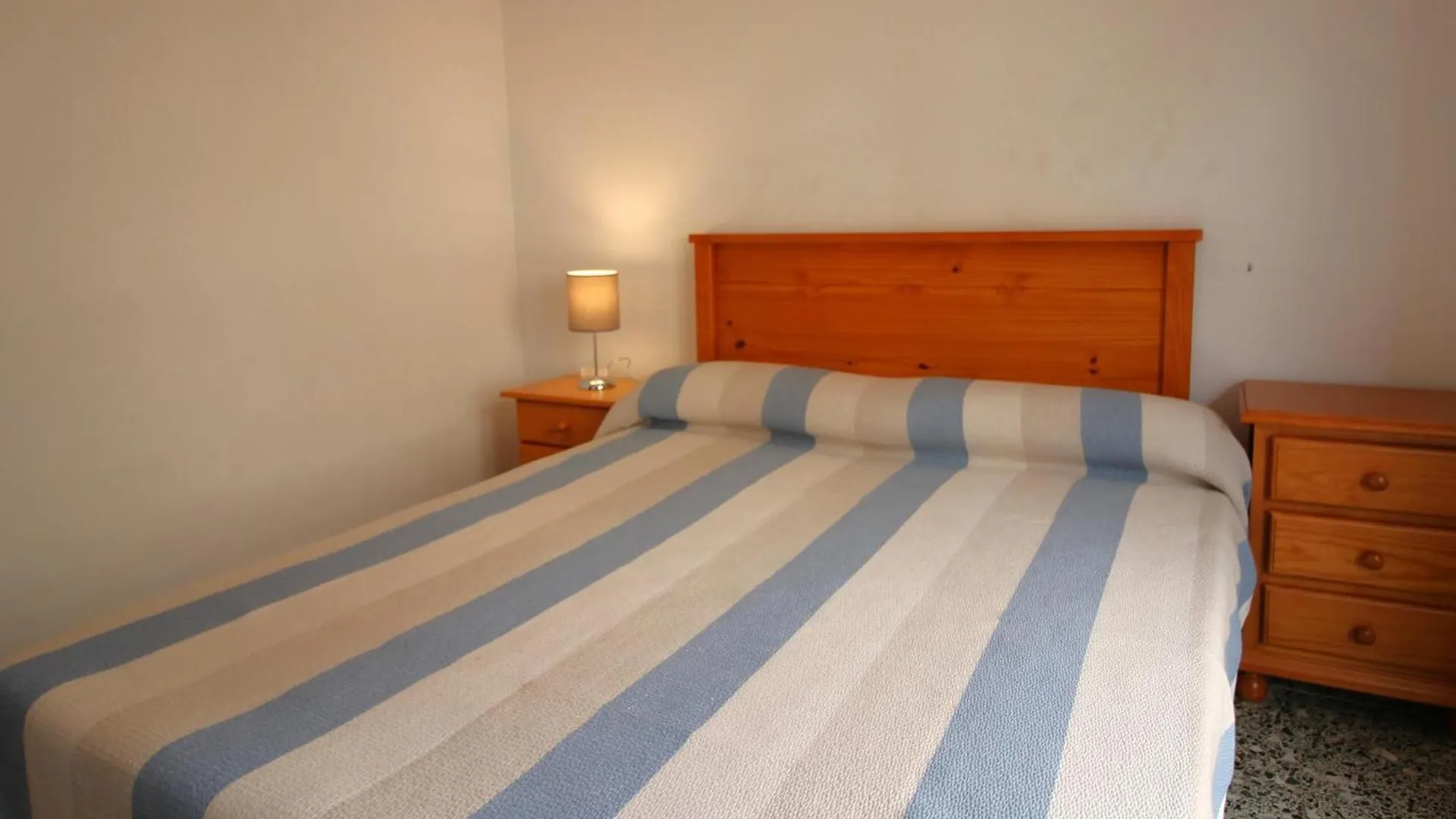 Apartamento Centrico Y Luminoso A 100M De La Playa, Renovado Con Wifi, Balcon Y Lavadora - Es-228-6 Llança 0*,